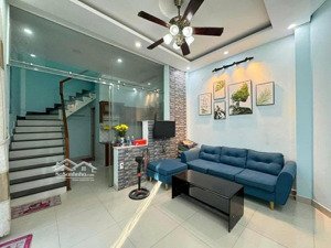 cực hiếm nhà mặt tiền đặng xuân thiều gần biển gần sông giá tốt nhất khu vực.