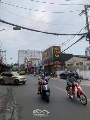 mặt tiền đỗ xuân hợp ngay ngã tư bình thái dt 7,6x19 sổ hồng giá rẻ