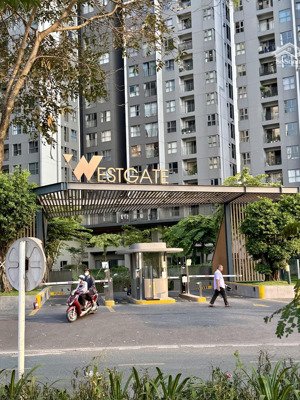 cho thuê cc 2pn, 2wc, 59m2 tại westgate, 9,5 triệu. lh : có zalo hương.