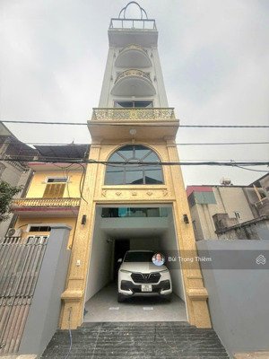 bán nhà 6 tầng thang máy 60m mặt phố phúc lợi,ôtô tránh kinh doanh ngày đêm full nội thất về ở ngay