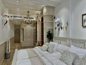 bán nhà đẹp 4 tầng mặt tiền kinh doanh phố tây nguyễn thiện thuật trung tâm biển nha trang