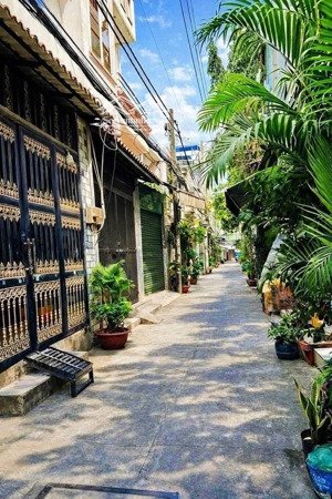 bán nr tại lê văn quới, 4,099 tỷ, 46m2, view đẹp, giá cực chất!