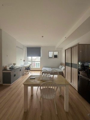 cho thuê 1pn studio 37m2 tòa a view thoáng đường cao thắng