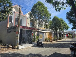 bán nhà lầu siêu đẹp, sổ thổ cư, đường nhựa 10m kdc trảng dài, chỉ 3tỷ350