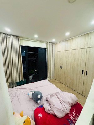 chính chủ bán căn hộ chung cư vp5 bán đảo linh đàm sổ đỏ chính chủ 58,3m2, full nội thất