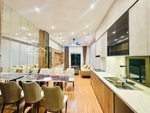 bán nhà riêng tại ngọc thụy, 7 tầng thang máy, thiết kế đẹp, hiện đại nội thất đầy đủ