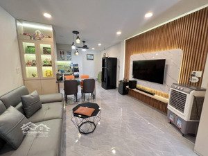 nhà mới đẹp ở ngay 2 tầng 56m2(4,1x14)hẻm 6m ngay đường số 2 tăng nhơn phú quận 9; 2pn chỉ 5,98 tỷ