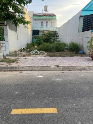 bán nền 100m2, full thổ, vay bank 800tr, đường hùng vương, xã phú đông, nhơn trạch, đồng nai