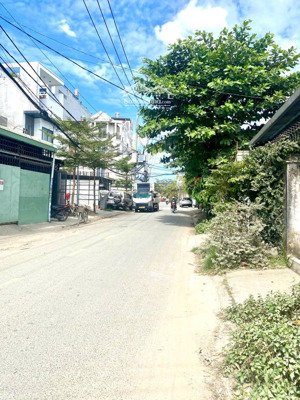 nhà 1 trệt lửng 80m2 gần quốc lộ 13, hiệp bình phước, thủ đức, chỉ 4 tỷ thương lượng