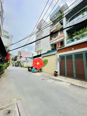 bán nhà tô hiệu, gần đầm sen - 4tầng mới đẹp - 52m2 - 4pn - vị trí đẹp kinh doanh vip - hxh thông.