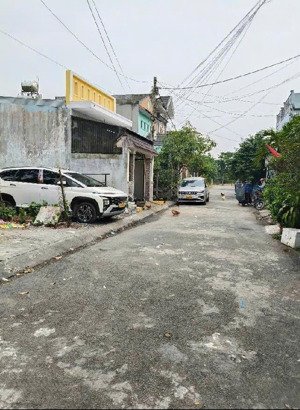 gấp bán lô đất vuông đẹp khu phân lô vuông vức - shr công chứng ngay .5x18m =90m2