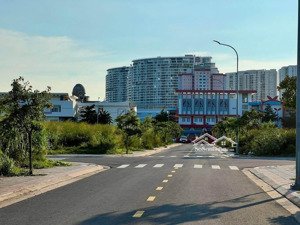 một tài sản phù hợp vừa ở vừa làm vp ct hiện đại 4pn 5wc đường ô tô khu chí linh vũng tàu