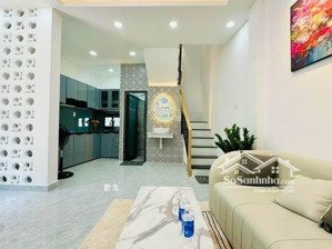 q7- lô góc thoáng sáng- ngang 4,5m- lâm văn bền- nhỉnh nhẹ 5 tỷ- tl