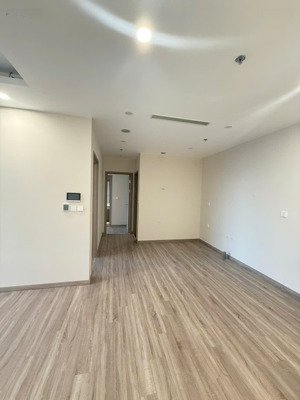 chính chủ bán căn 2 ngủ sf sky forest nhìn biệt thự đảo ban công dài xem nhà 