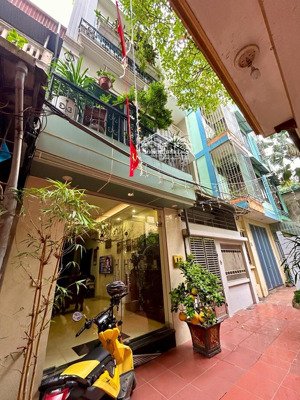 hiếm có khó tìm trung tâm đống đa 60m ô chờ thang máy 3 bước ra ô tô tránh