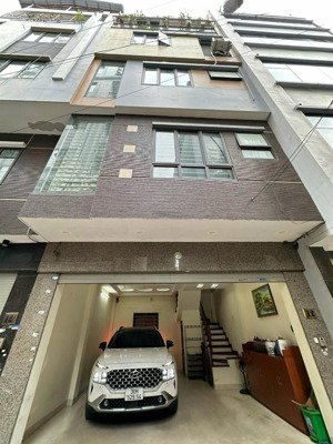 cho thuê nhà nguyên hồng - đống đa: 75m² * 6 tầng, thông sàn, phân lô thông . giá cho thuê 30tr/th