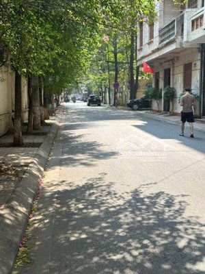 lô góc 2 mặt tiền ngõ 248 hoàng ngân- trung hòa: 80m² - 5 tầng, mt- 8m - vỉa hè rộng. giá thuê 30tr
