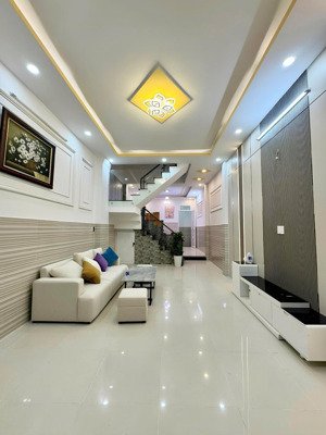 3 tầng mới đẹp, 60m2(4x15), hẻm xe hơi thông, chiến lược bình tân, ngay chợ btđ, 100m vô t-lửa aeon