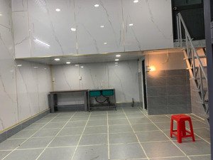 cho thuê cửa hàng tại tân thuận tây, 12 triệu vnd, 30m2, mặt tiền 5m