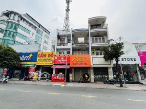 mặt tiền kinh doanh đường gò dầu, cách ngã 4 tân sơn nhì 300m. (dt: 4x20m 4 tầng). giá: 17.5 tỷ