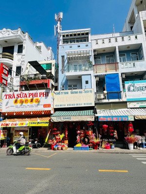 mặt tiền kinh doanh đường tân hương, đoạn sung ngay chợ. (dt:4x14m 4 tầng). giá: 16 tỷ