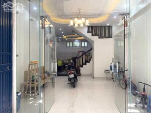 Bán nhà Hoàng Hoa Thám, Ba Đình, logoc, gần ô tô, 36mx4t, 6.6 tỷ, 0985696268