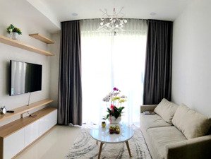 chính chủ bán tresor 2 pn, 1 wc (dt 65 m2) giá 6,9 tỷ. lh dung