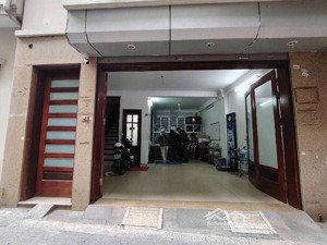 nhà của gia đình bác sỹ, 15.5tỷ 42m2, 5tầng gara, ôtô tránh khu lõi nguyễn văn cừ long biên