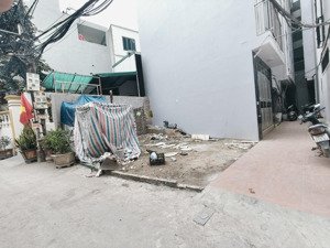 * hiếm! bán gấp đất đường hữu hưng, đại mỗ. dt 45m2. mt 4,5m. 4 chỗ đỗ cửa. ngõ thông. kd online