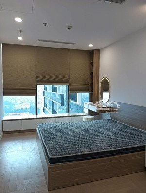 căn hộ studio 13tr5 full đồ 90 đường láng ( nội thất mới cứng )