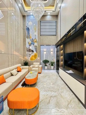 nhà mới 5 tầng 75m2 full nội thất, hẻm xe hơi thông đường thạnh xuân 25 quận 12 gần chợ thạnh xuân