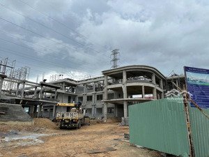 bán 100m2 đất khuôn đẹp, đường trương văn hải, ngay hoa lư, kiến thiết - hẻm xe hơi, xd tự do, shr