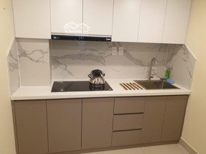 cho thuê căn hộ hưng vượng 1,giá 8 triệu/tháng 68 m2 1 pn, 1wc.