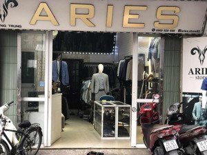 cần sang nhượng cửa hàng quần áo nam tại 293 khương trung, thanh xuân.