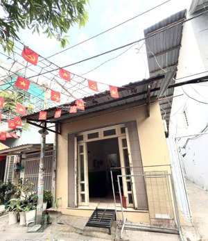 nhà hẻm rộng 4m - xe taxi đến nhà - bùi văn ba quận 7 - 4x15m - hơn 5 tỷ