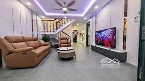 biệt thự mini bình thạnh : 116m2 (5,4 x 23) -2 tầng :5pn - sân làm ga ra ô tô - 11,8 tỷ tl