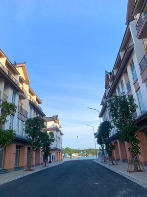 bán các căn giá rẻ tại dự án vin home pearl bay