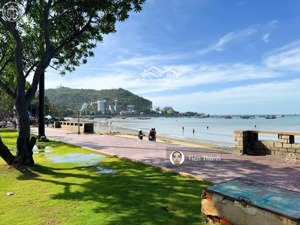 bán biệt thự cách bãi trước 200m đường thống nhất vũng tàu .dt 182m² (8,8m-22m) giá: 14,5 tỷ