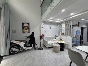 nhà đẹp khu vip phan xích long chủ thiện chí bán nhanh