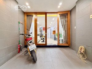 bán nhà đẹpphan xích long khu vip đường hoa chủ muốn bán nhanh tl sâu