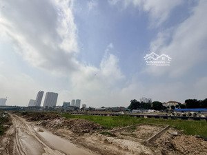 bán đất dịch vụ tại lê trọng tấn, 230 triệu / m2, 52 m2, hướng đông, pháp lý đầy đủ