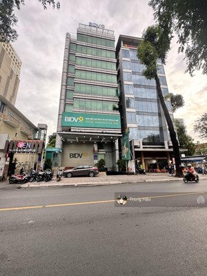 bán tòa nhà mt võ văn tần quận 3 - mặt tiền ngan 12m - hầm - 11 tầng - hđt 800 triệu - giá 160 tỷ