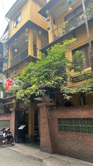 bt liễu giai-ba đình, 10m ra phố, kinh doanh sầm uất dt 200tr/th. ô tô tránh, 130m2x4txmt11m 77 tỷ