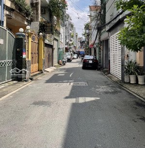 hẻm ôtô đẹp 7m - sát mặt tiền - dt 62m2 - chỉ nhỉnh 13 tỷ - tl chính chủ