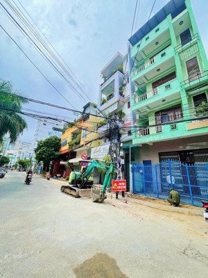 [ nhà 4 tầng lê quý đôn _ đối diện bùi thị xuân ] * vị trí cực đẹp. giá: 9,6 tỷ.