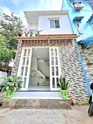 bán nhà 1lầu hẻm rộng vị trí đẹp kinh doanh được - giáp quận 7