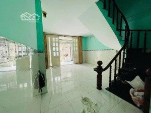 bán nhà thật cách mặt tiền ~ 50m, 03 tầng dt 4,2x11m