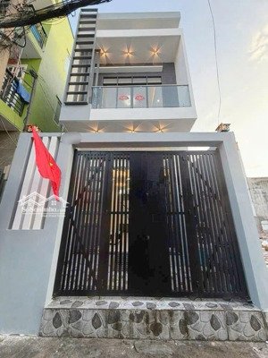 bán nhà ngay tỉnh lộ 10, sát q6, hẻm xe hơi, 2 tầng, 2pn, nhà mới ở ngay, sẵn nội thất, 5.2 tỷ