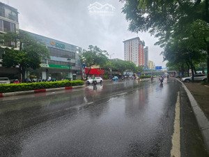 mặt phố nguyễn văn cừ 434m2, 3tầng, mt 15m, vị trí vip nhất, tòa vp chung cư cực đẹp