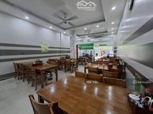 cần bán nhà mặt phố cổ nhuế, p đông ngạc, bắc từ liêm. dt 109m2, đoạn kinh doanh đẹp nhất phố,31 tỷ